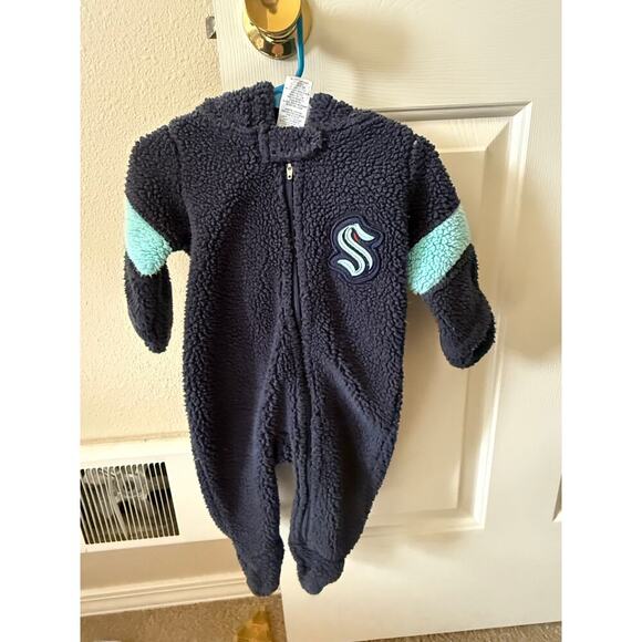 Seattle Kraken 3-6 mo Bunting Suit - Picture 1 of 4